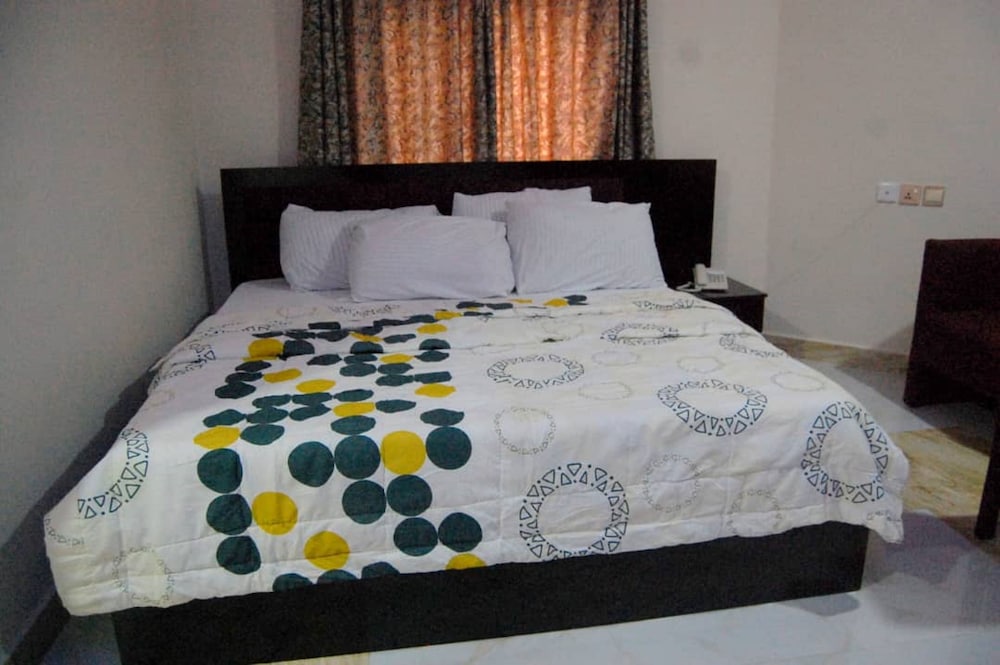 Standard Room photo 1