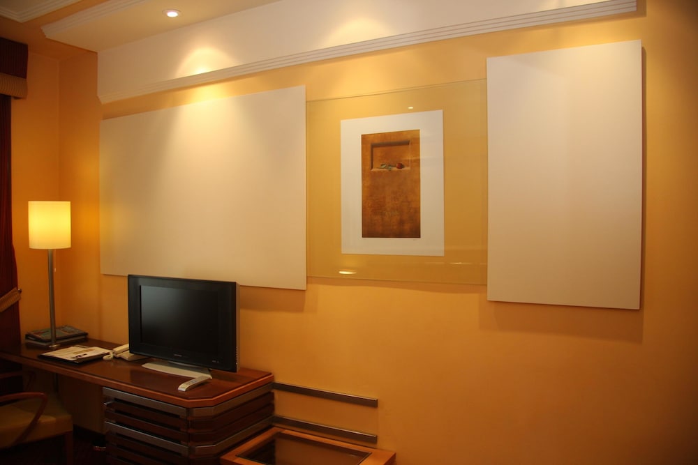 Standard Room - Photo 9