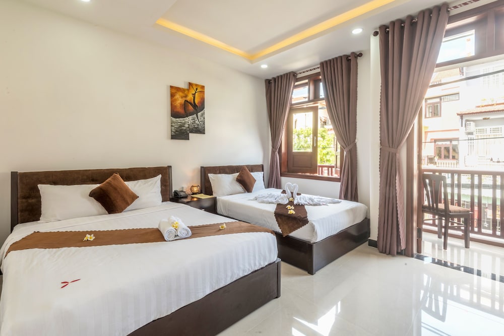 Deluxe Room - Photo 1