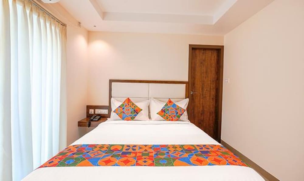 Deluxe Room - Photo 4