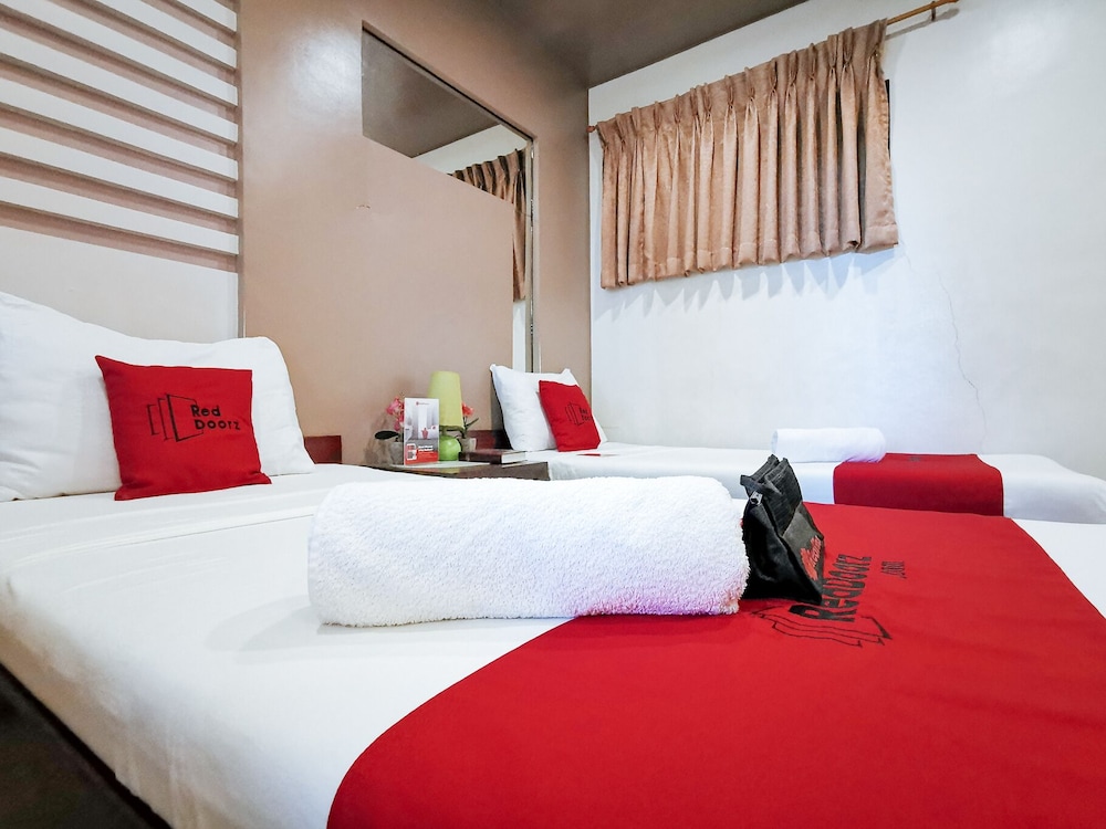 Twin Room - Photo 1
