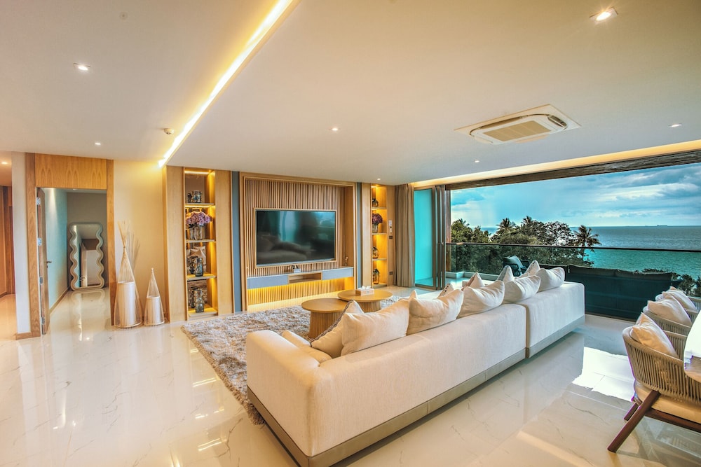 Family Penthouse