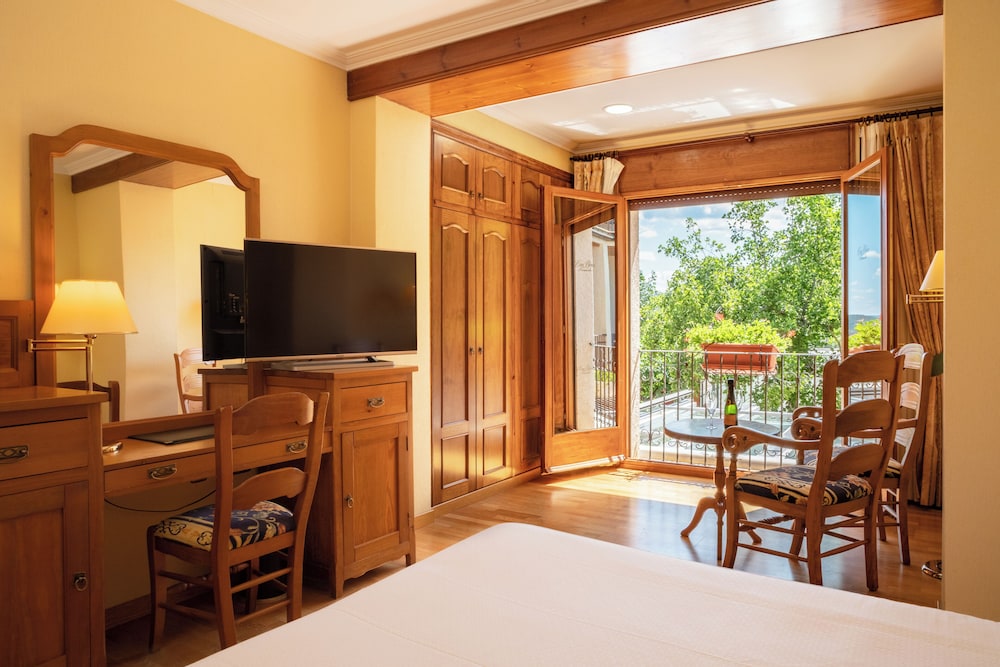 Comfort Plus Room