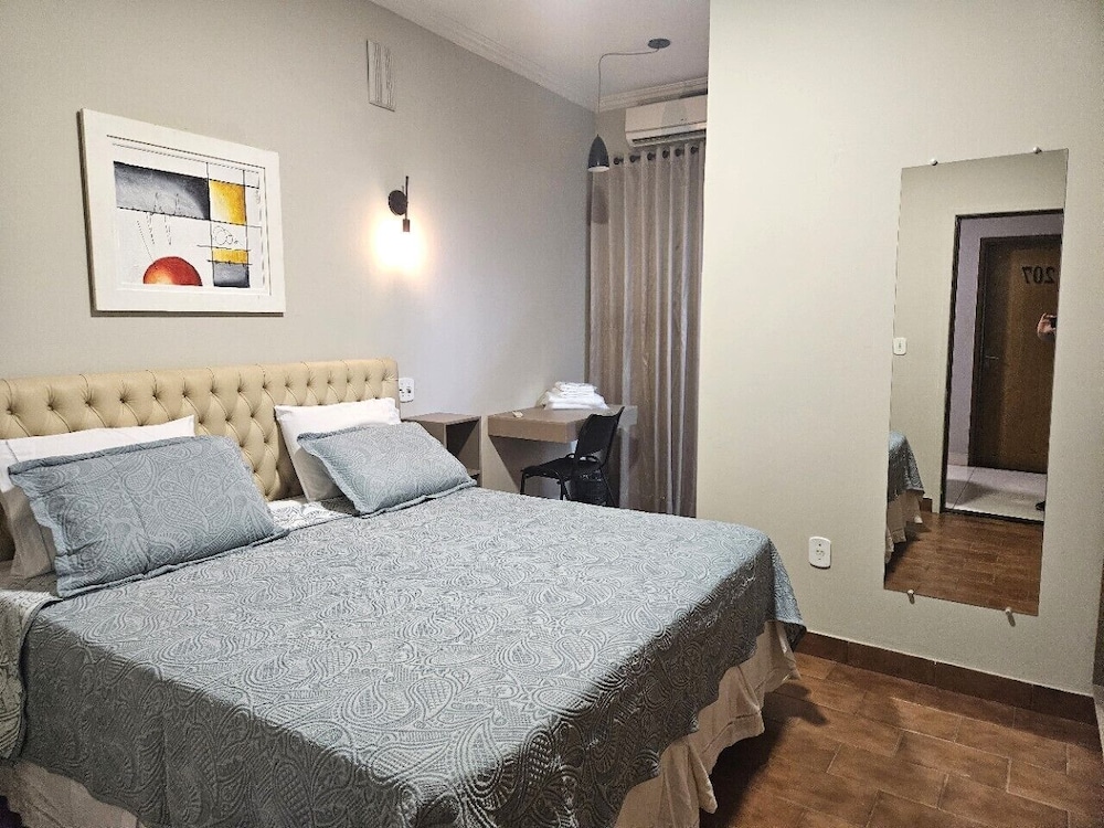 Quarto Novo Superior Casal photo 2