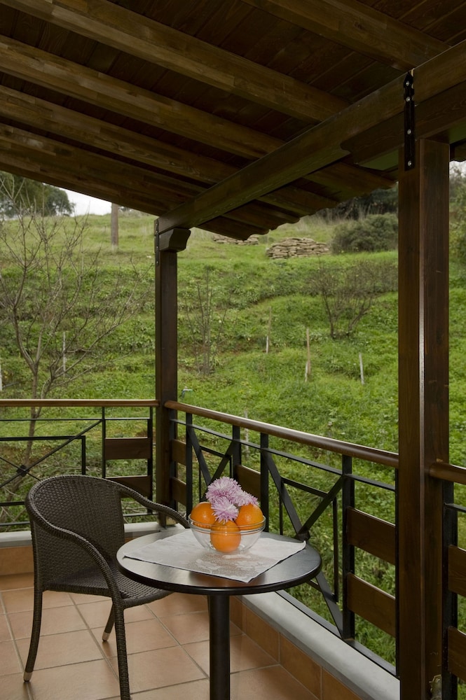 Double or Twin Room, Garden View - Photo 3