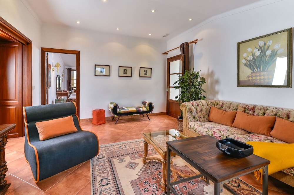 Suite (Mestral)