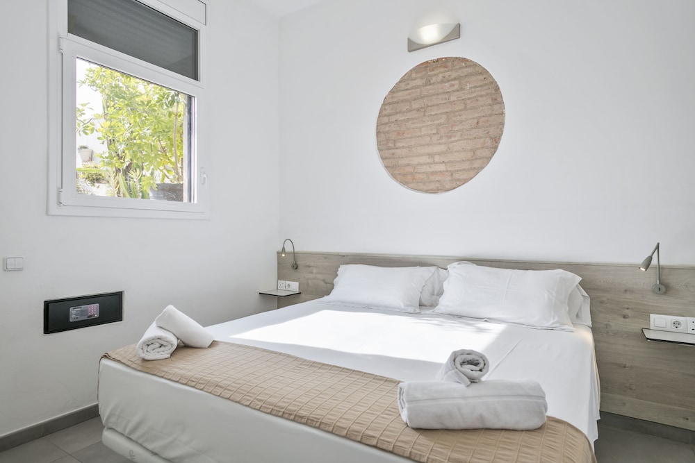Penthouse, 1 Bedroom, Terrace, City View photo 2