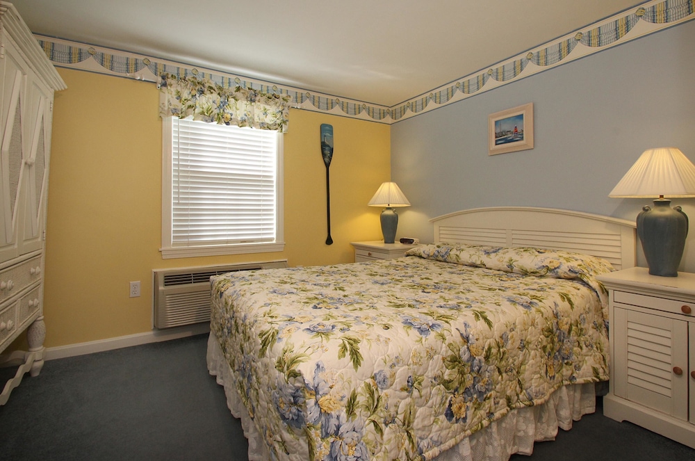 Cottage, 2 Bedrooms, 1 Bathroom photo 1