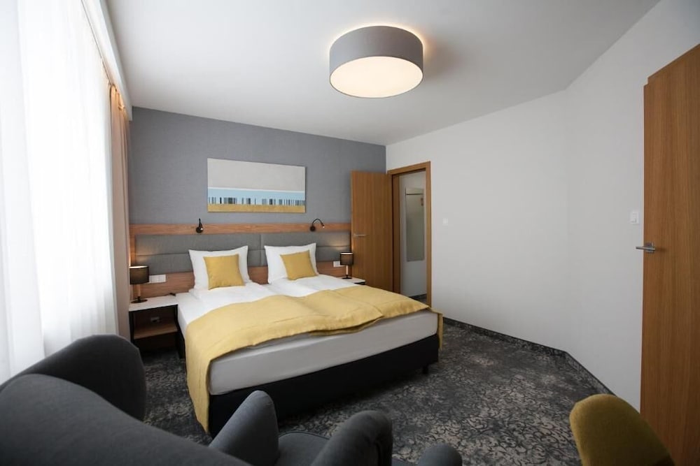 City Apartment - Photo 1