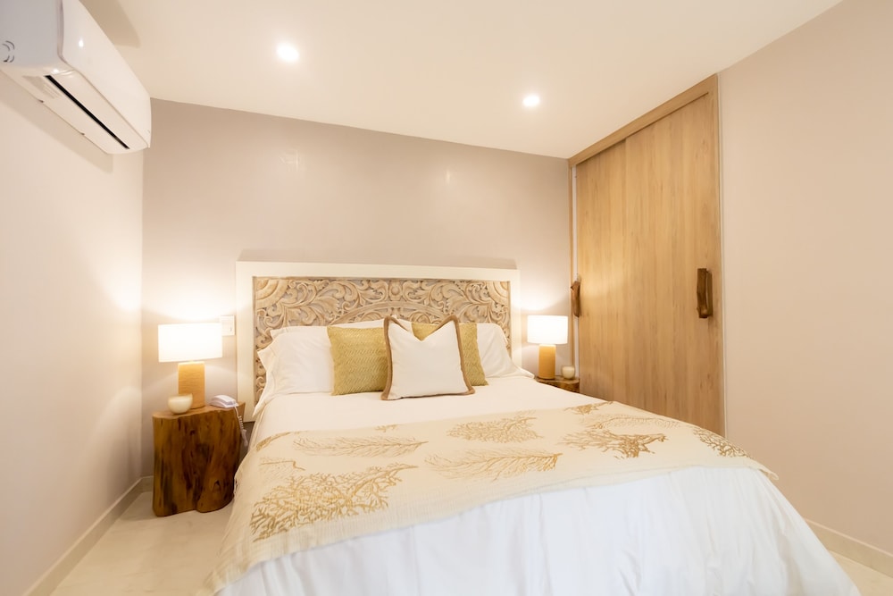 Standard Room - Photo 1