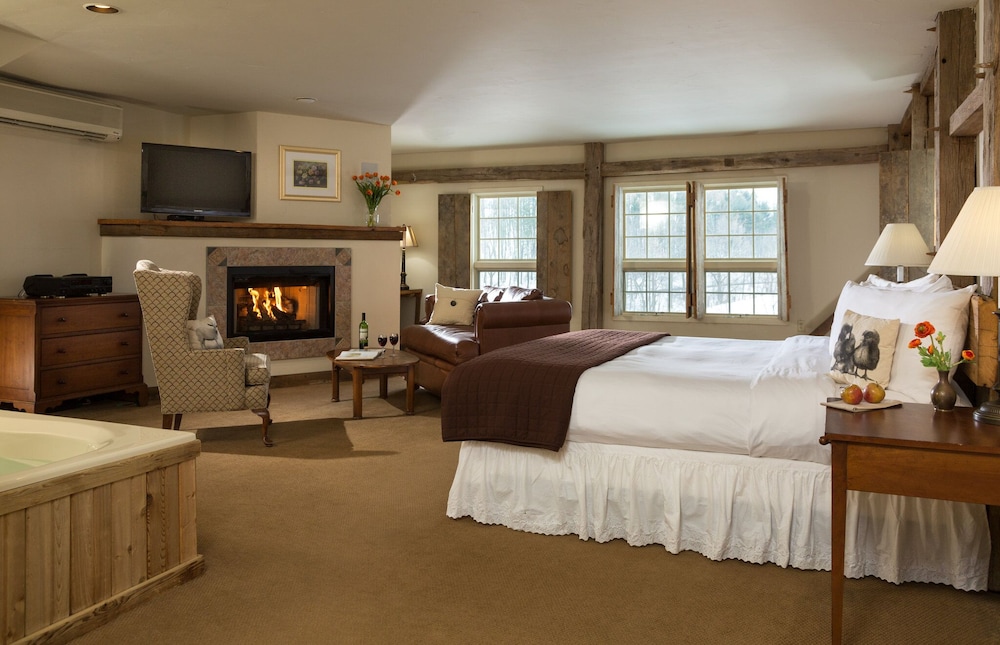 Room (Packhouse Lower)