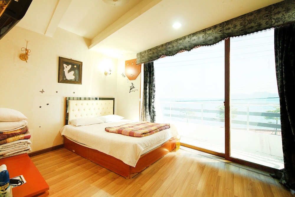 Room (Double room) photo 3