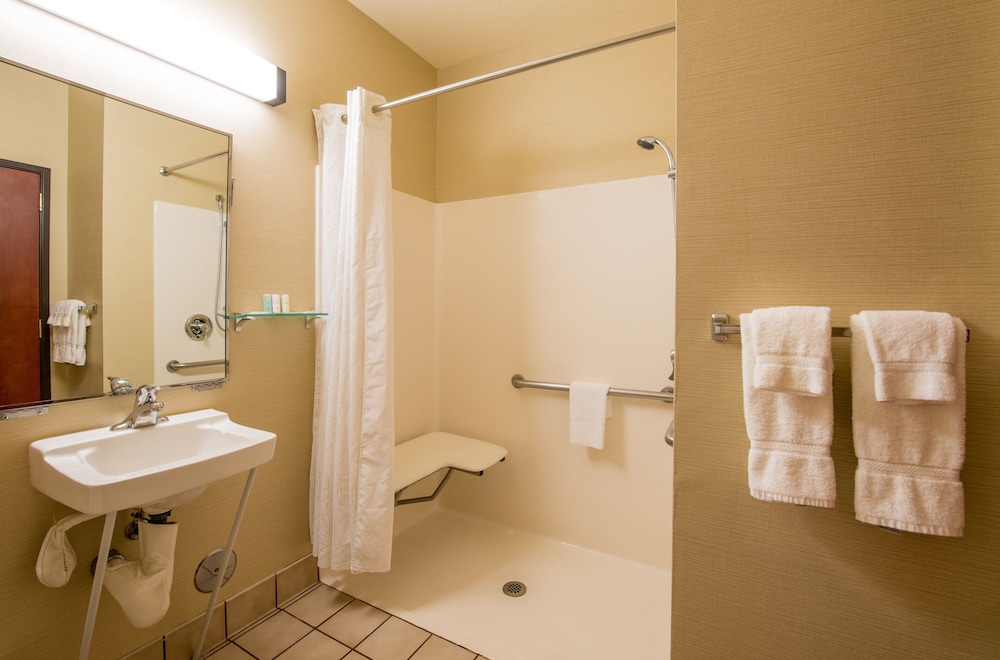 Studio Suite, 2 Queen Beds, Accessible, Non Smoking - Photo 2
