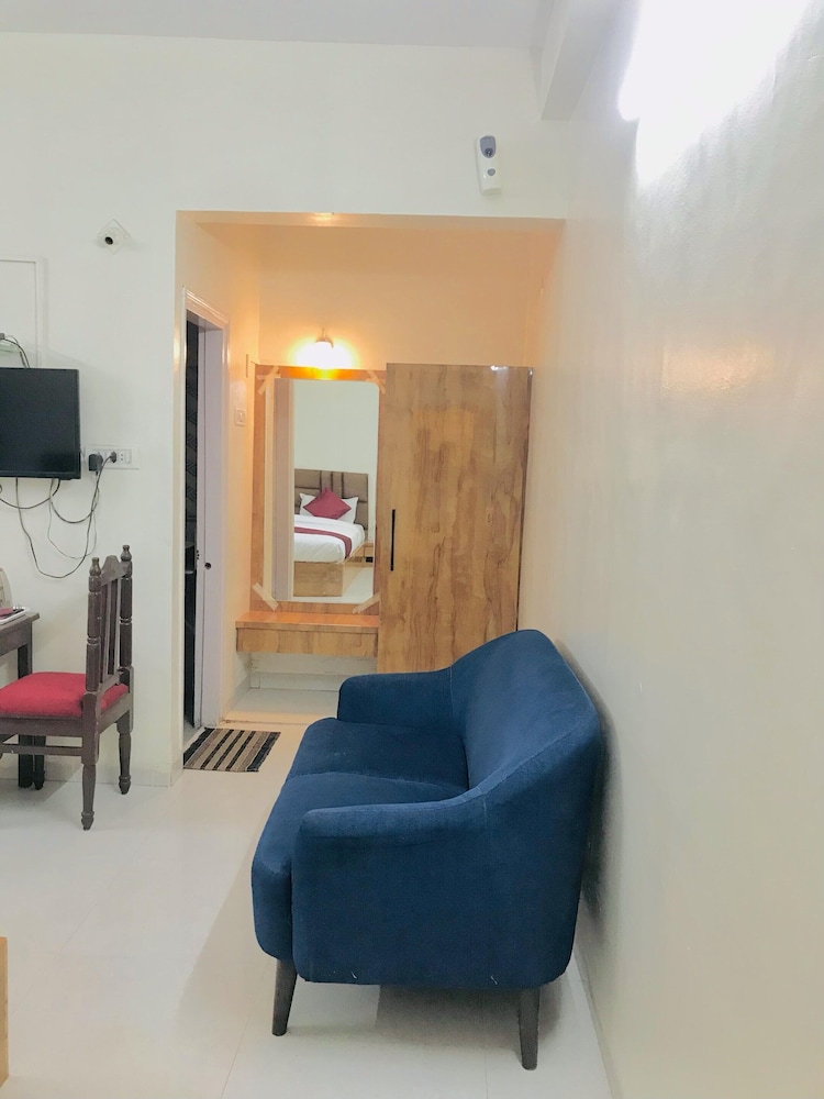 Deluxe Double Room, City View