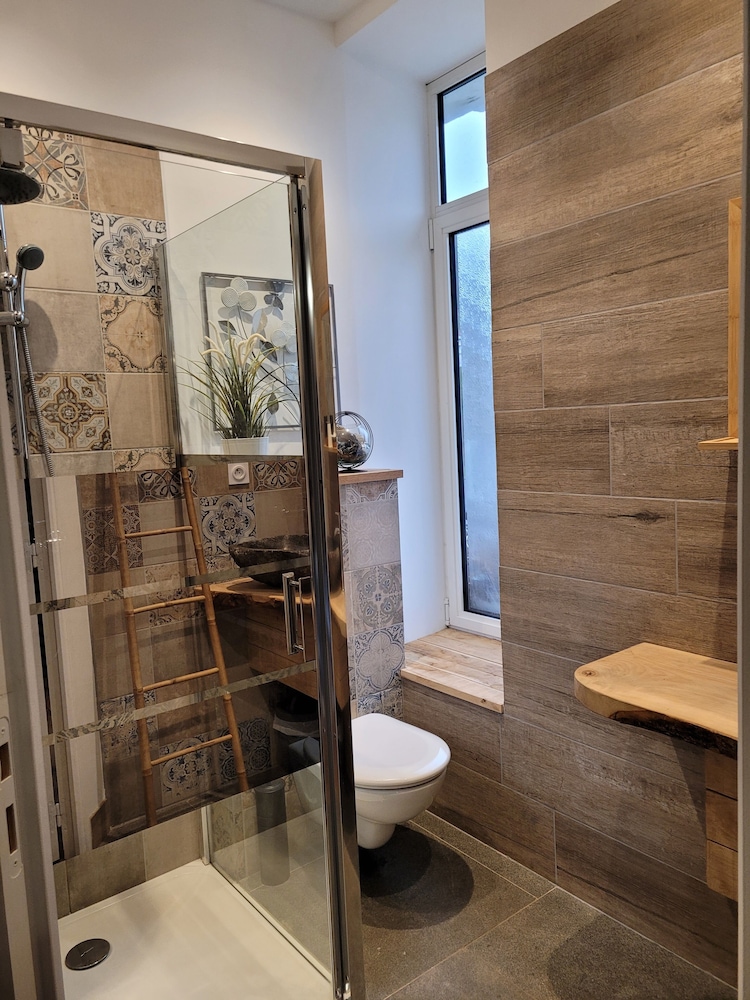 Comfort Room photo 2