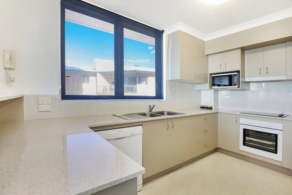 3 Bedroom Ocean View Apartment photo 2