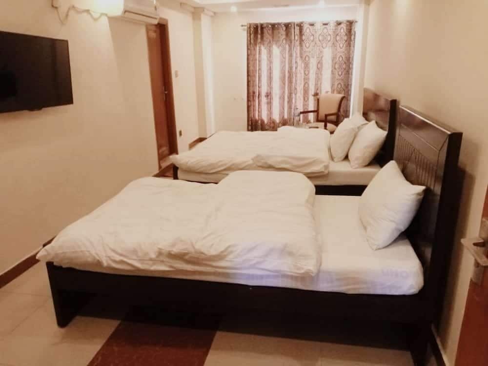Triple Room - Photo 3