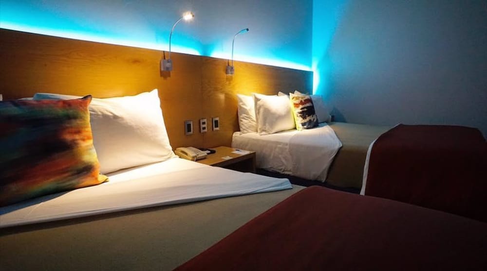 Double Room, 2 Queen Beds