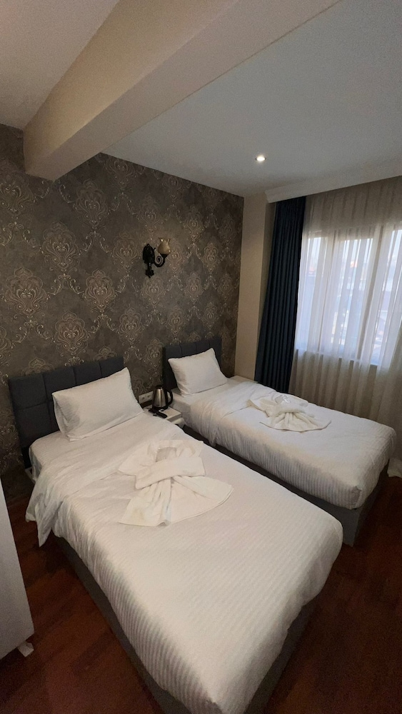 Standard Twin Room, Non Smoking, City View photo 1
