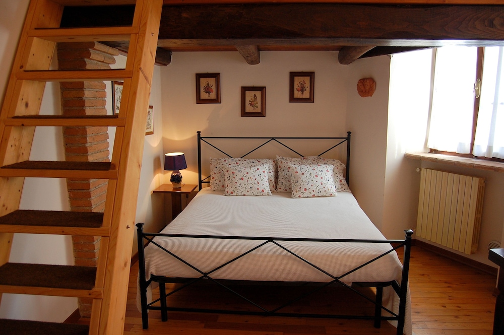 Standard Room, 1 Double Bed photo 2