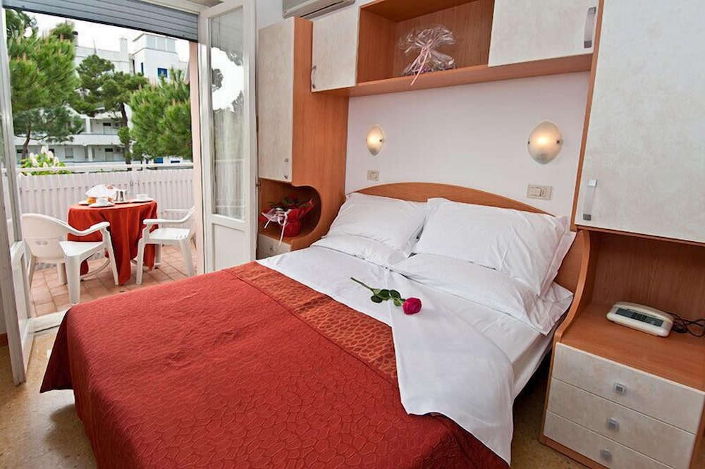 Comfort Quadruple Room, Balcony