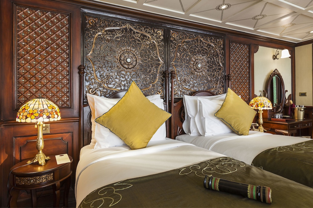 Deluxe Executive Double Room (Mandalay - Bagan) photo 2