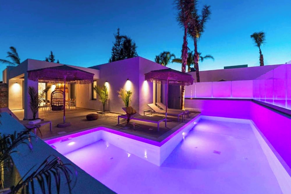 Villa (2 Bedrooms)