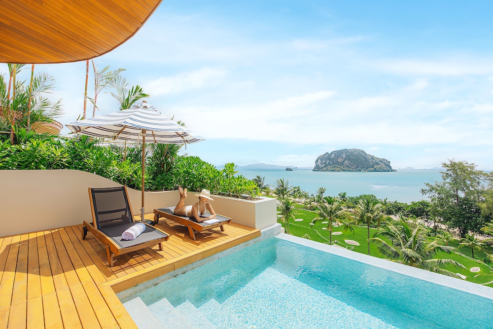 Sea View Pool Penthouse - Photo 29