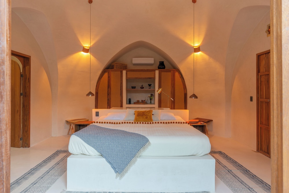 Superior Villa - Photo 24