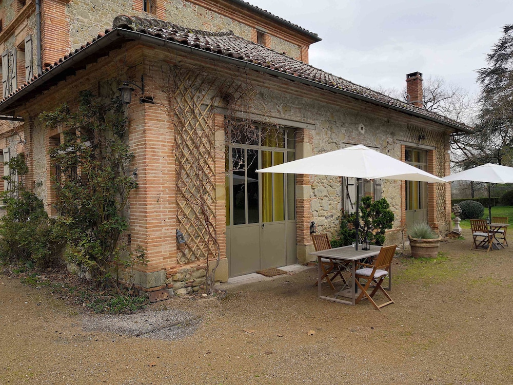 Apartment (Figuiers) photo 2