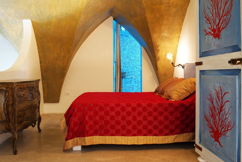 Deluxe Apartment, 3 Bedrooms, Fireplace, City View (Bianco)