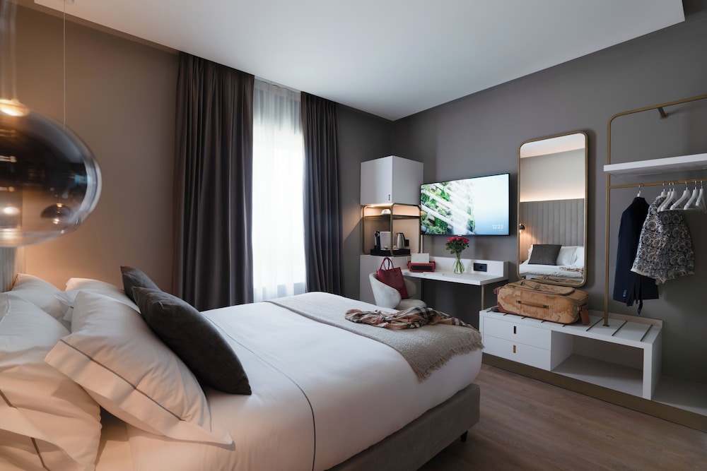 Superior Room, Garden View - Photo 2