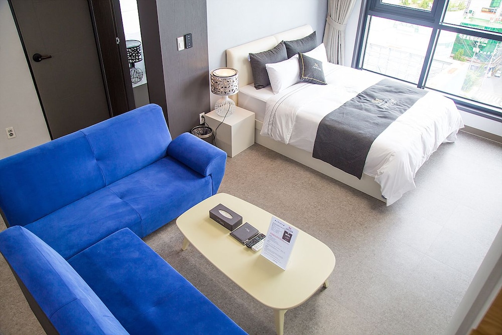 Family Suite (Duplex)