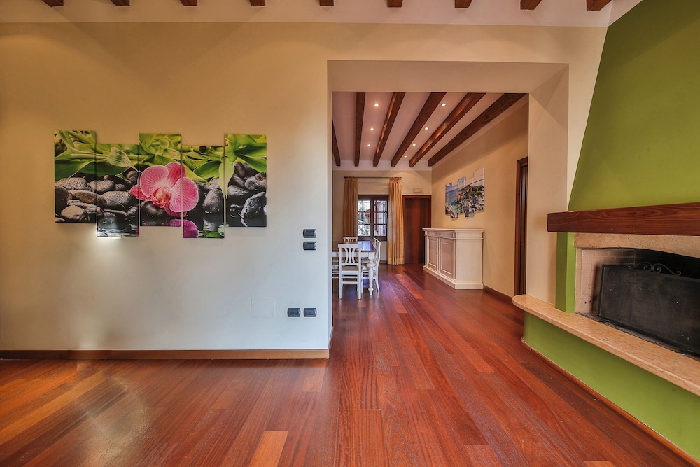 Exclusive Condo, 3 Bedrooms - Photo 7