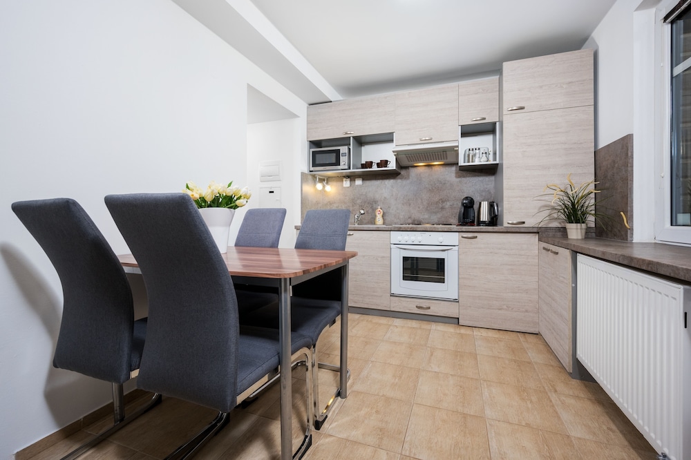 Suite (#2) photo 2