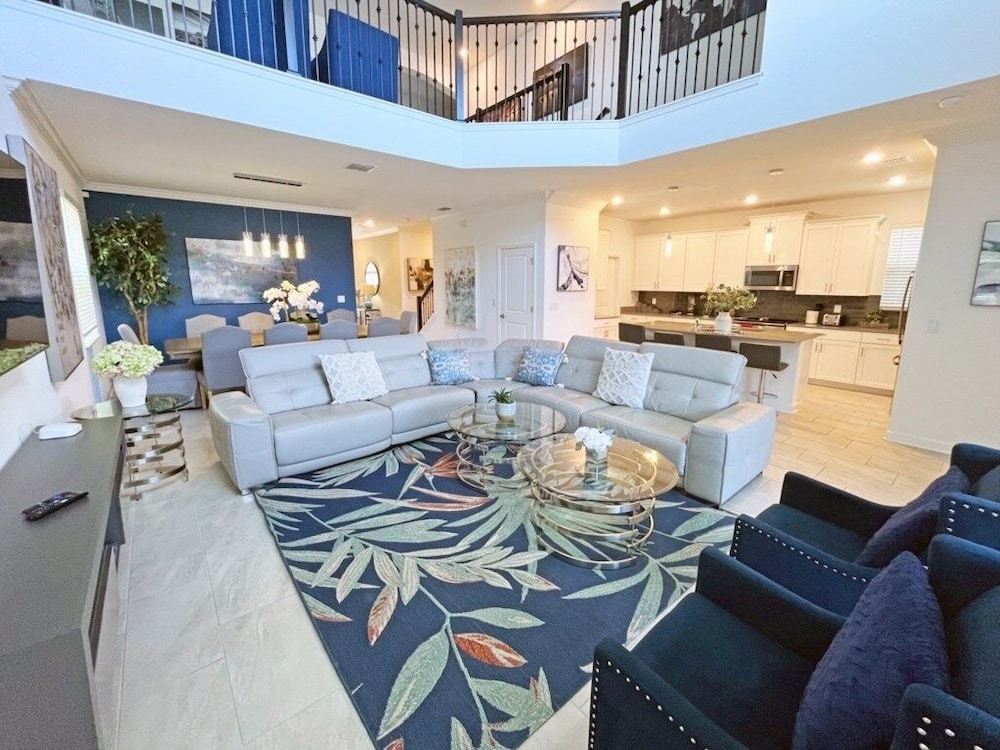 House, 5 Bedrooms