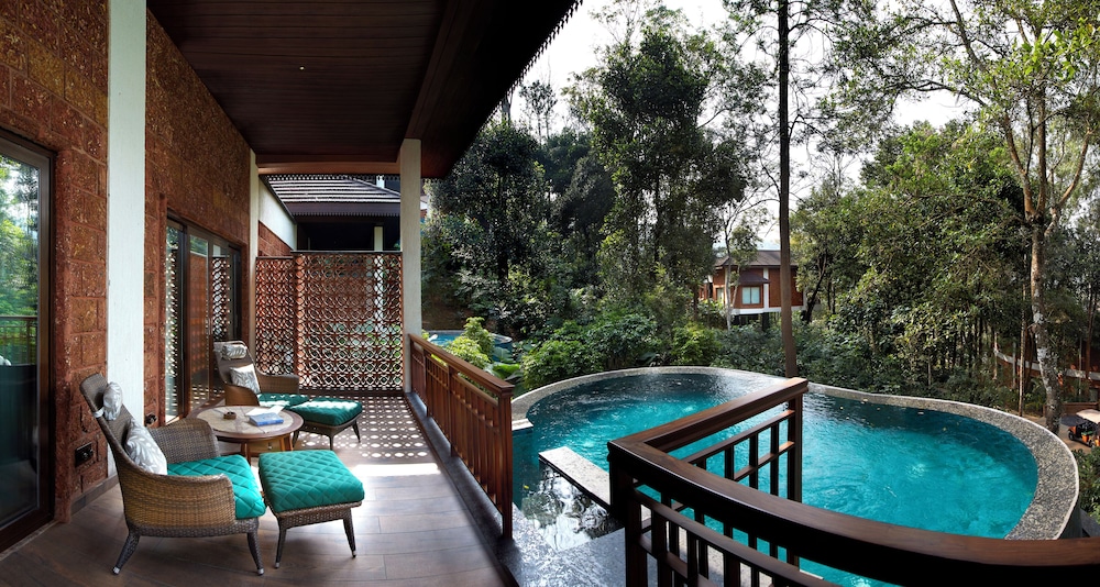 Mistwood Pool Villa