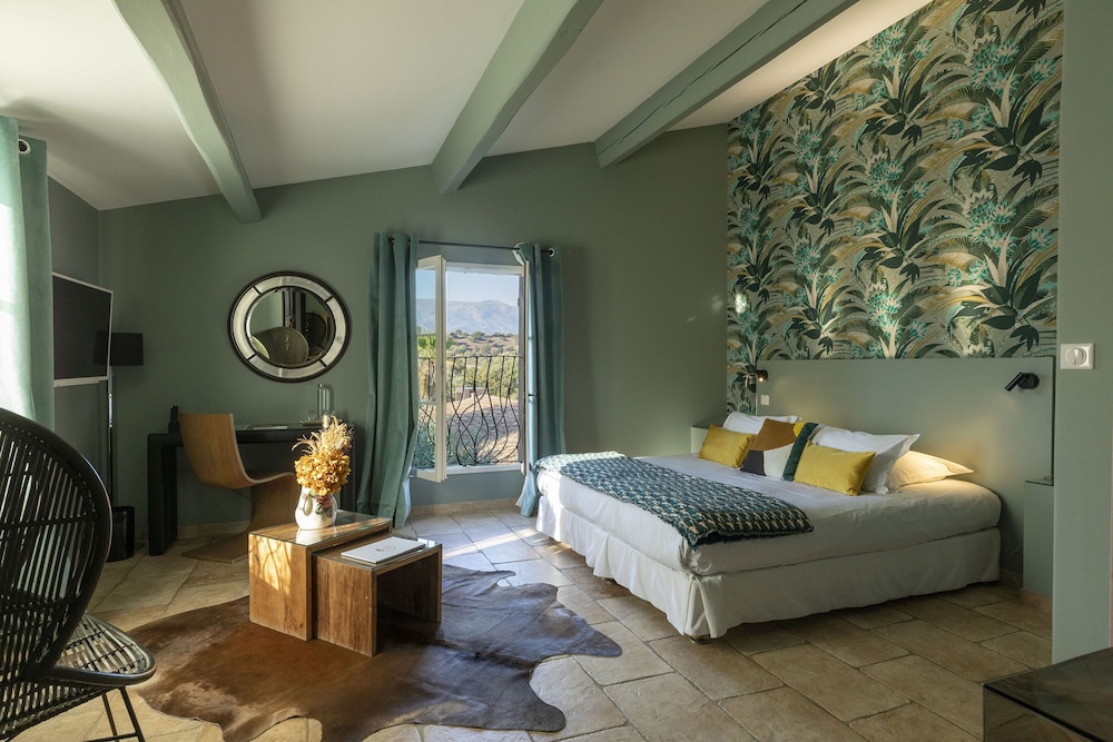 Privilege Room - Photo 1