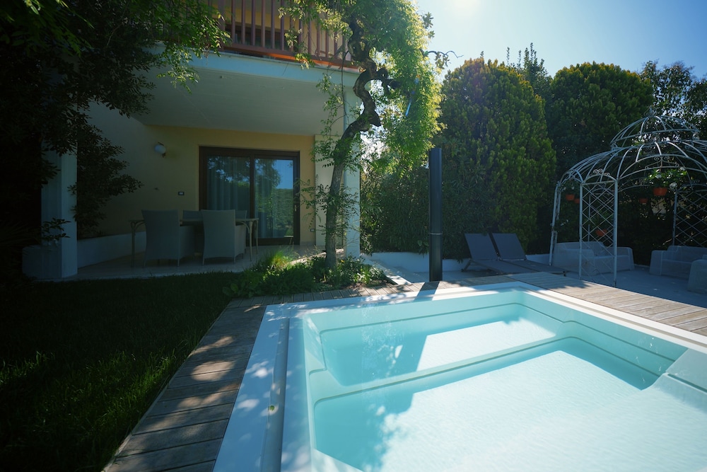 Exclusive Suite, 2 Bedrooms, Private Pool, Garden View (Parc) - Photo 13