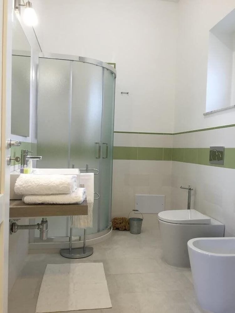 Deluxe Double Room, Balcony, Sea View photo 3