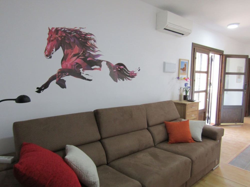 Apartment photo 2
