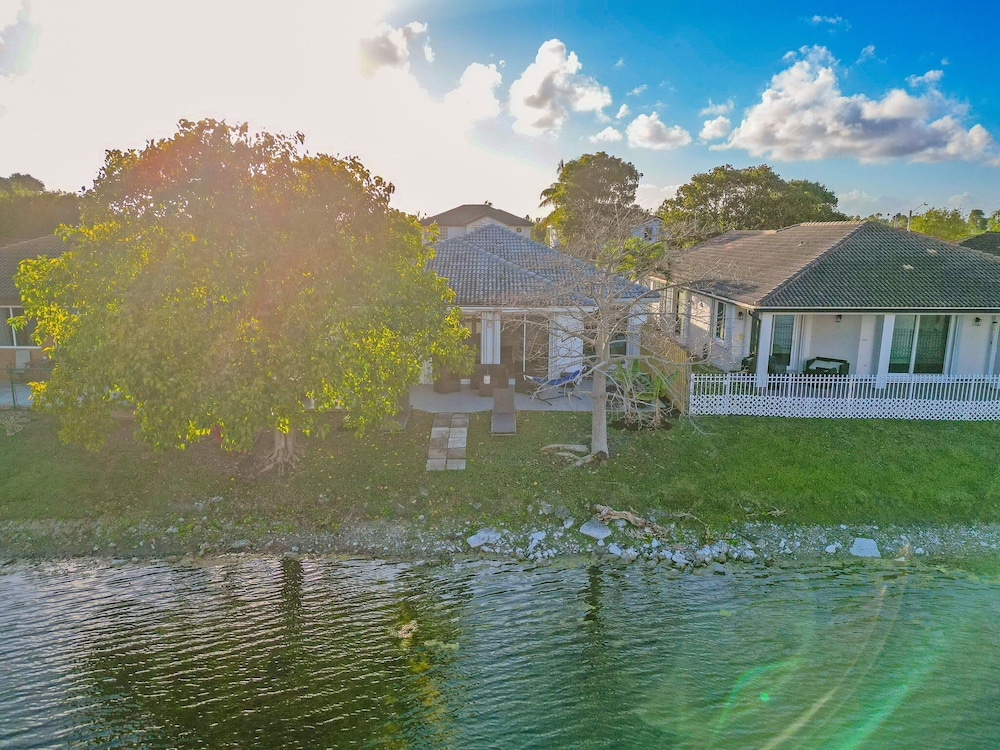 Waterview Villa Sleeps 10 BBQ Kayaks Games, Billede 50