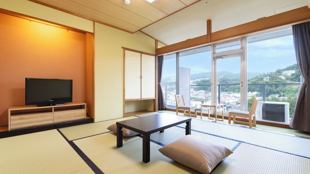 Standard Japanese-Style-Room with 8 Tatami mats - Indoor Bath - Non-Smoking
