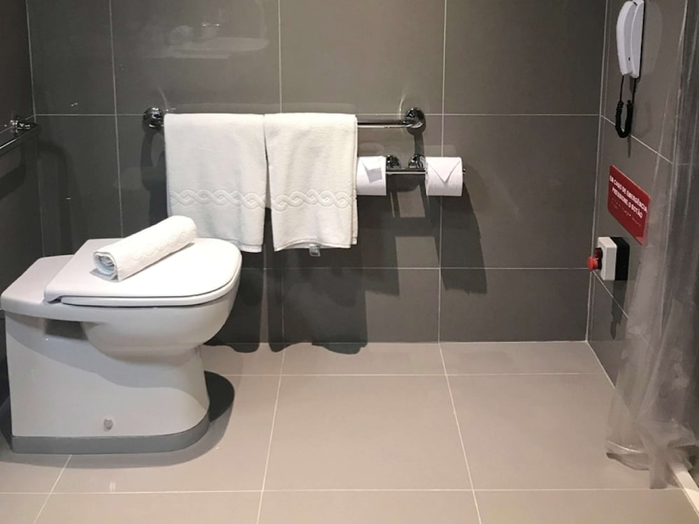 Superior Room for Reduced Mobility