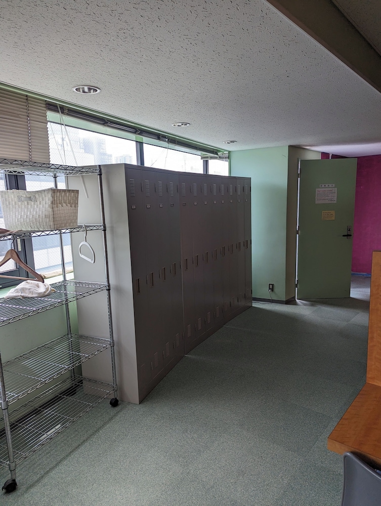 Luxury Shared Dormitory, Men only photo 2