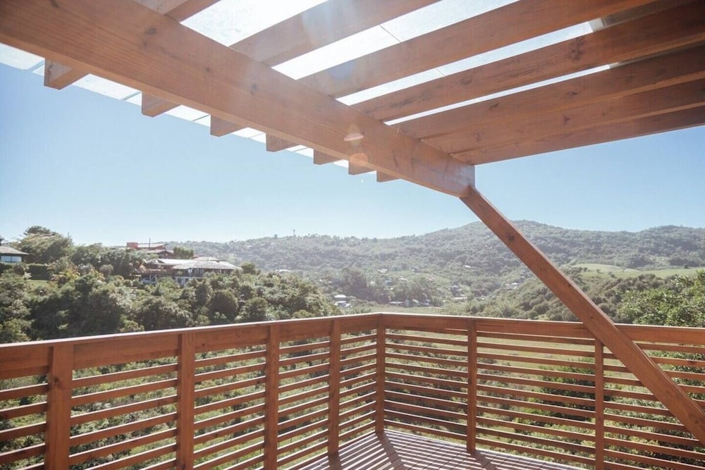 Honeymoon House photo 1