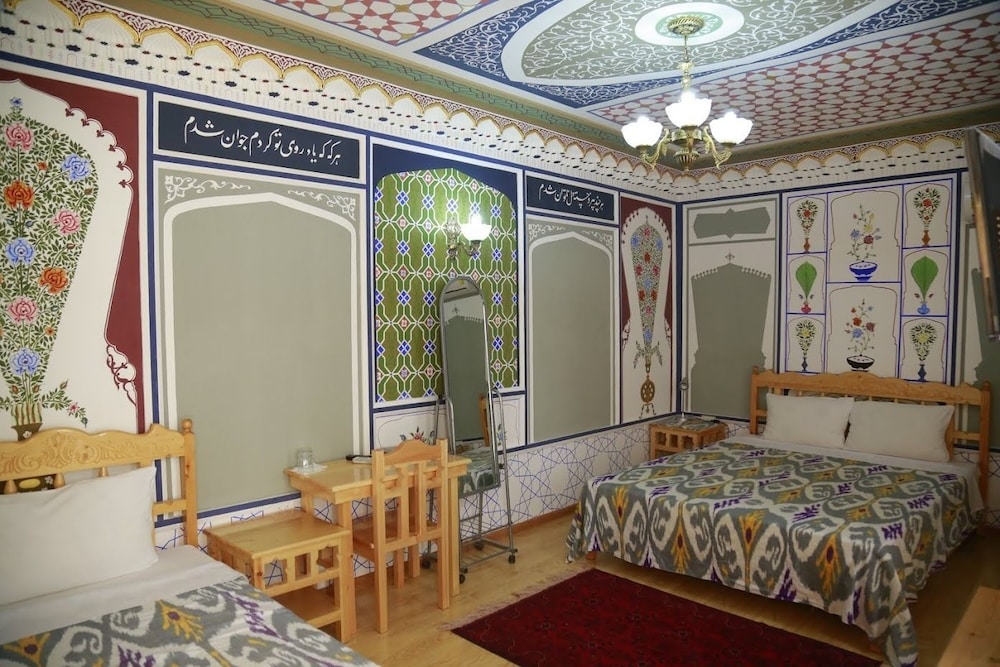 Deluxe Triple Room photo 2