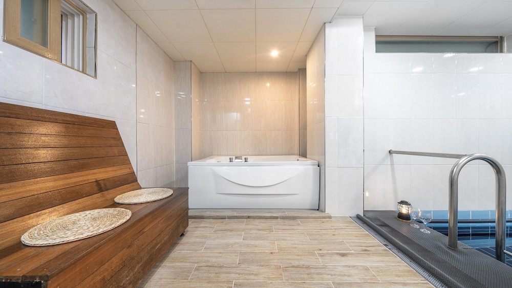 Basic Room, 1 Bedroom (1dong 1ho(Spa, Poolvilla, BBQ)) - Photo 11