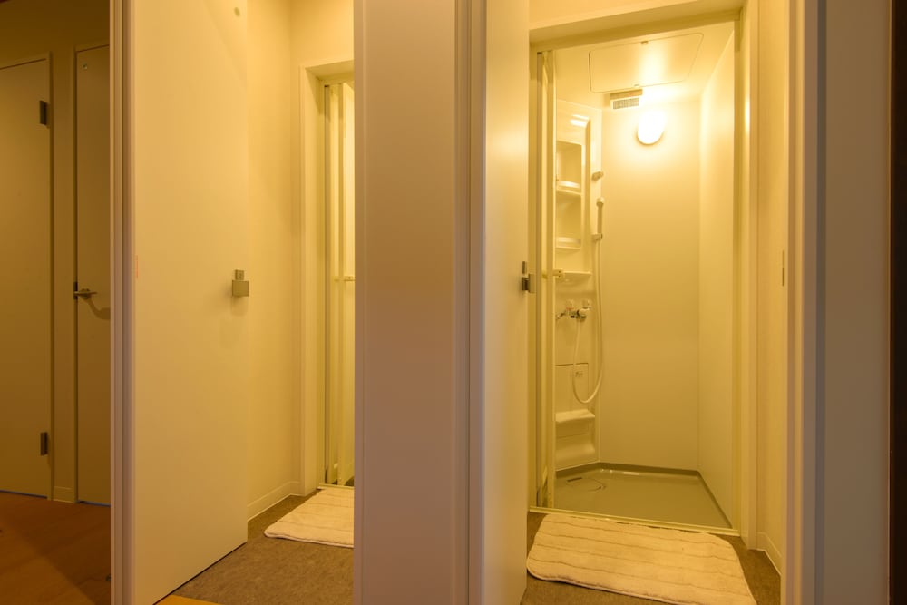 Japanese Style Room 1F for 3 People, Shared Bathroom photo 2