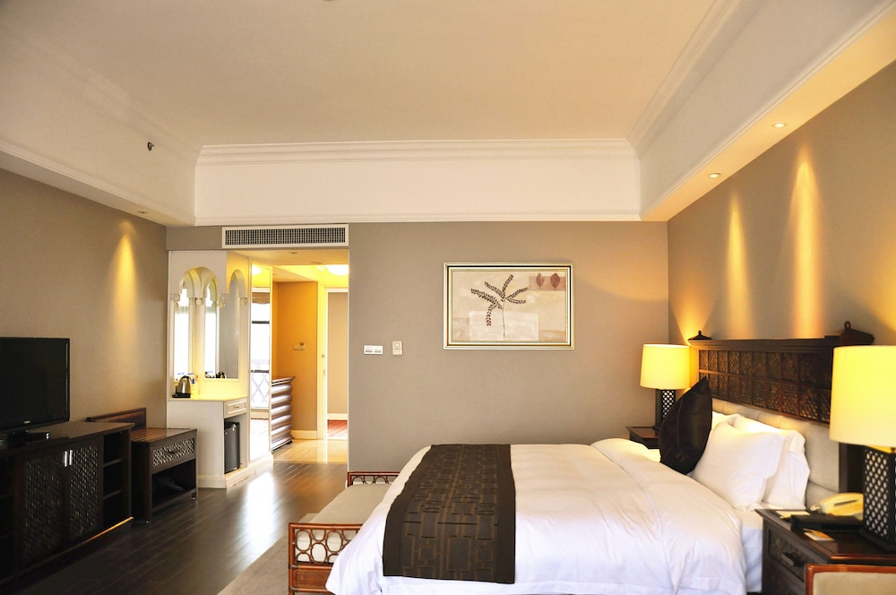 Executive Seaview King Room